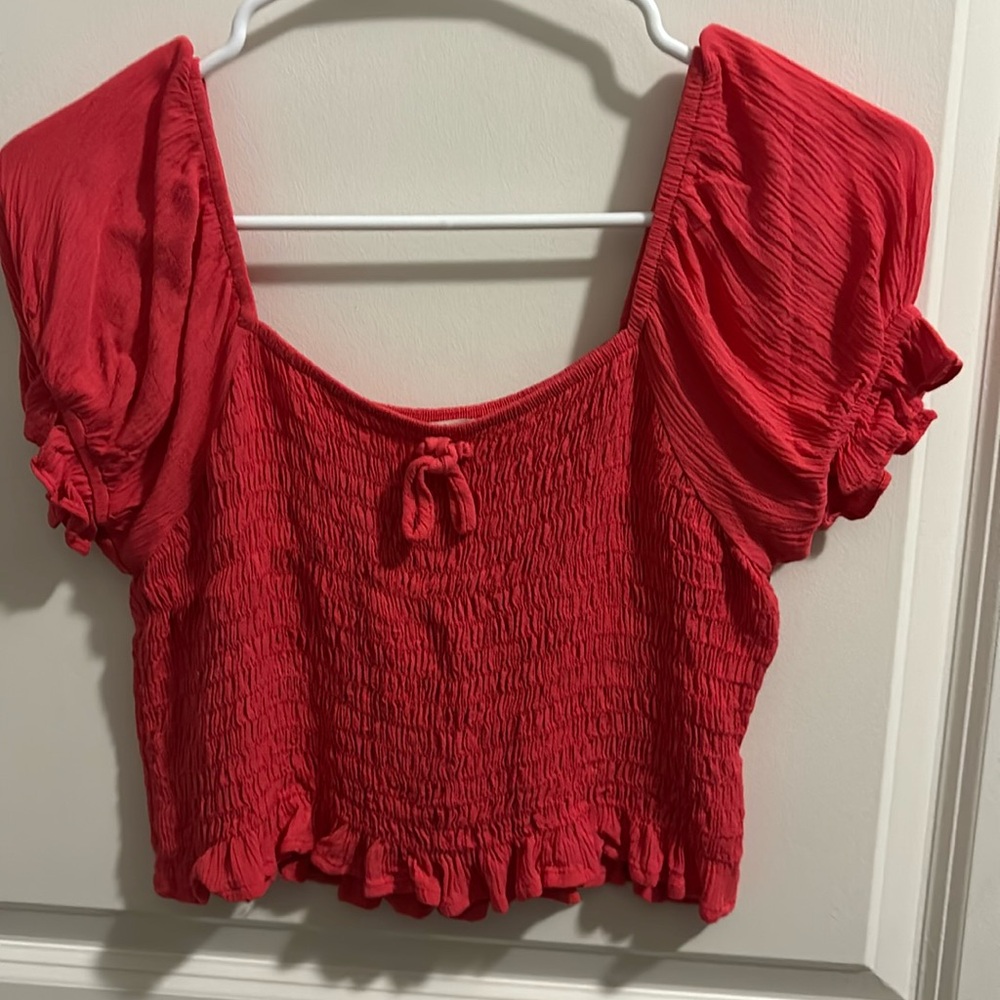 Altar'd state cropped top